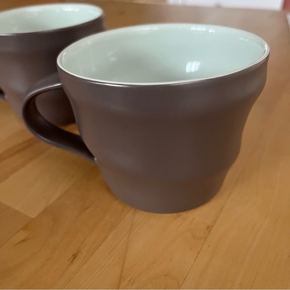 Starbucks Swirl 2 Coffee Mugs Matte Grey 2014 Limited Collectible 12oz Cups - Picture 2 of 8